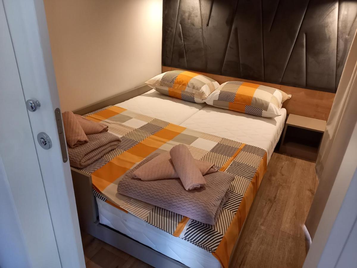 Mobile Home Agava 2 比奥格勒·纳·莫鲁 外观 照片