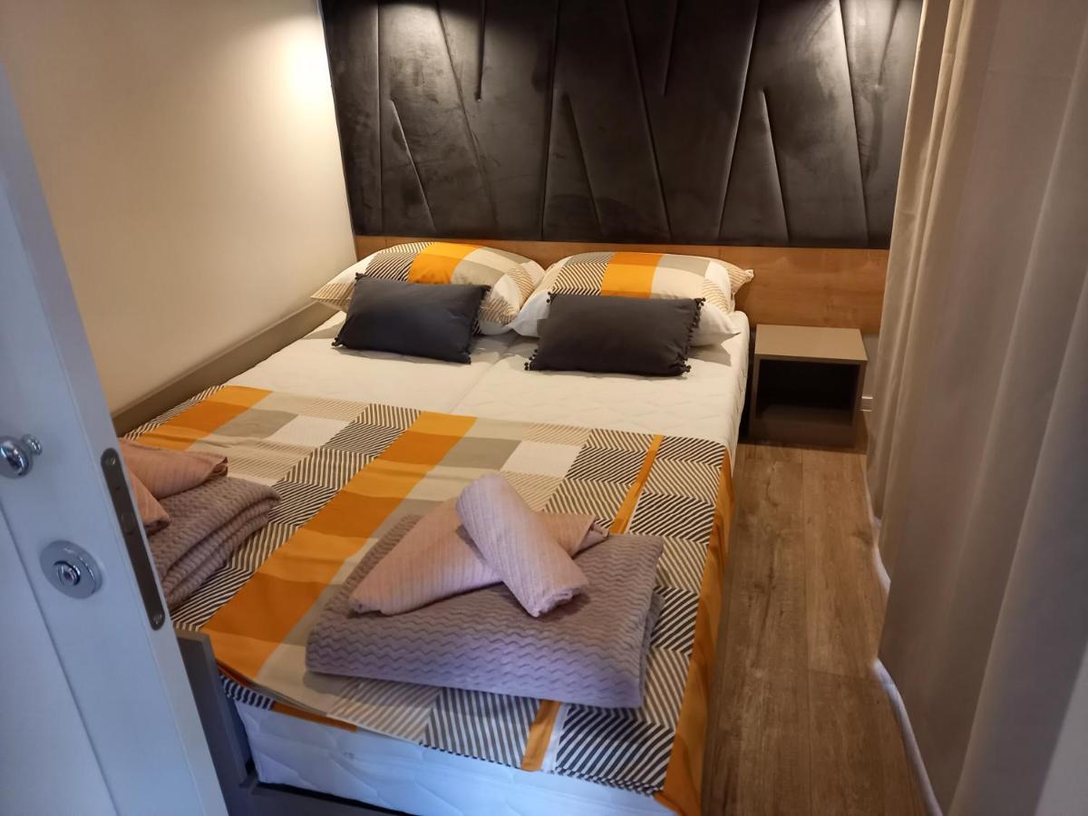 Mobile Home Agava 2 比奥格勒·纳·莫鲁 外观 照片